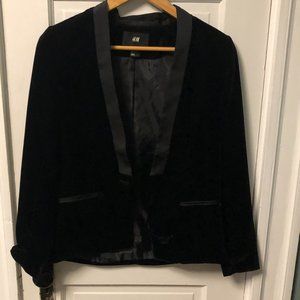 H&M Velvet Tuxedo Jacket, size 4
